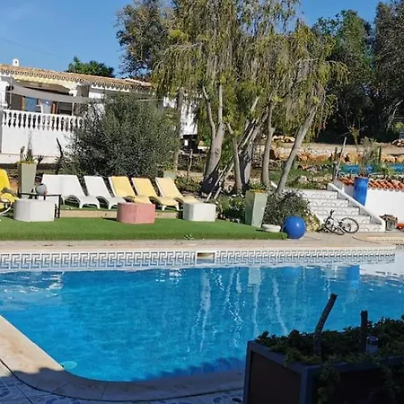 Private Pool 12 Guests Porches (Algarve)